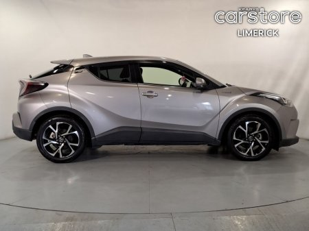 2017 Toyota C-HR 1.8 HEV 5 Door €19,880 thumbnail
