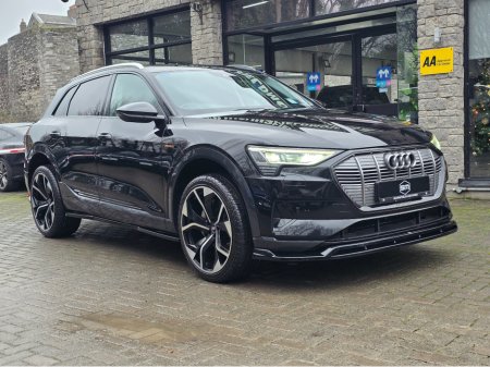 2020 Audi e-tron TECHNIK 50 QUATTRO AUTO. HUGE SPEC. FINANCE ARRANGED. SIMI. AA APPROVED. thumbnail