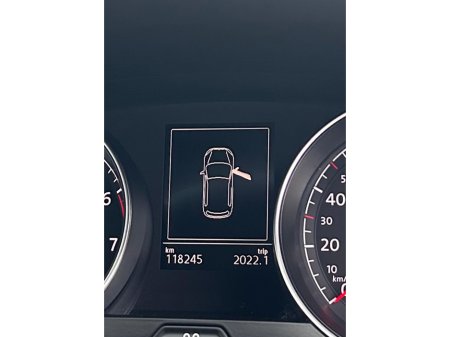 2013 Volkswagen Golf 1.4 DBA-AUCPT 5DR AUTO €10,950 thumbnail