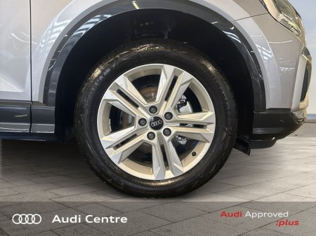 2026 Audi Q2 - thumbnail 3