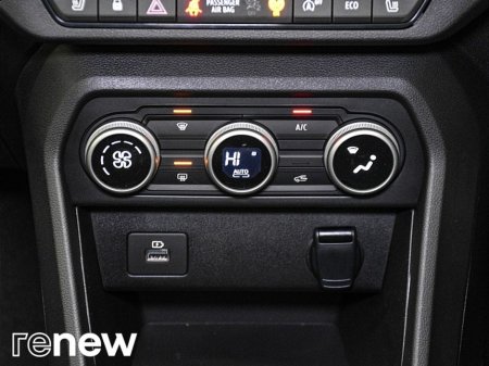 2023 Dacia Jogger TCe 110 Extreme SE €21,990 thumbnail