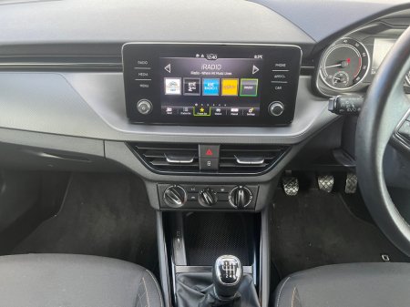 2023 Skoda Kamiq AMBITION 1.0 TSI 110HP 5DR €35,900 thumbnail