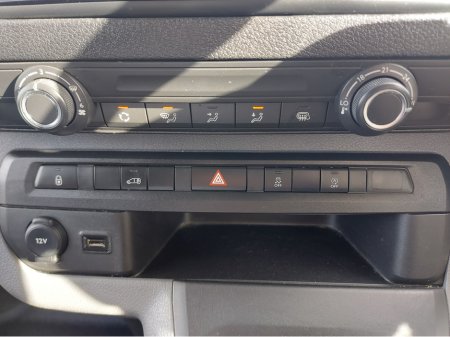 2022 Citroen Dispatch LX MWB 1.5 BLUEHDI 100 EUR6.3 €18,950 thumbnail