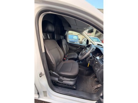 2019 Volkswagen Caddy 102BHP MAXI €13,414