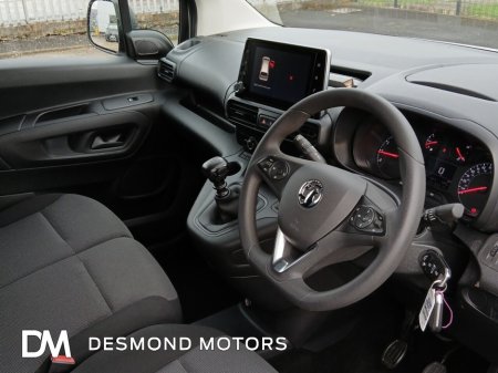 2022 Vauxhall Combo - thumbnail 14