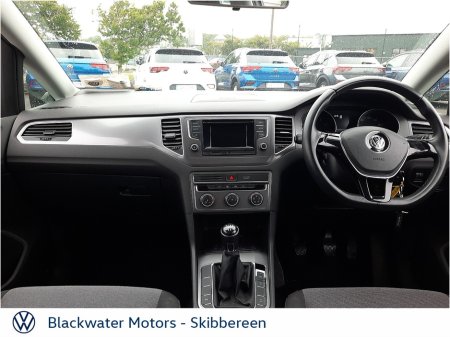 2017 Volkswagen Golf SV 1.2TSI 85BHP TRENDLINE SPORTSVAN WITH PARK DISTANCE CONTROL €16,495