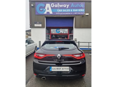 2017 Renault Megane - thumbnail 10