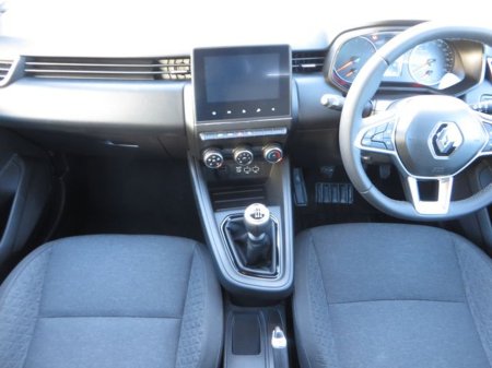 2022 Renault Clio Dynamique Edition TCE 90 €14,950 thumbnail