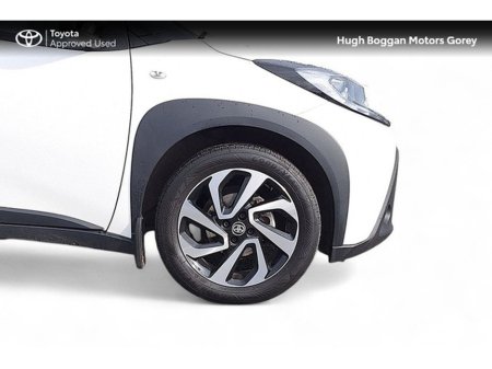 2025 Toyota Aygo X - thumbnail 16