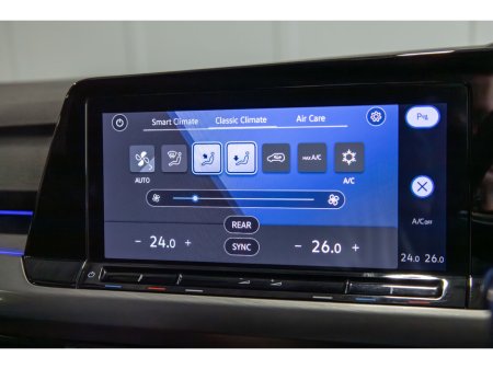 2023 Volkswagen Golf 2.0 TDI 115HP Style €28,450 thumbnail