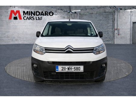 2021 Citroen Berlingo - view 2