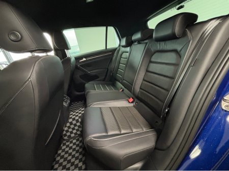 2019 Volkswagen Golf - thumbnail 16