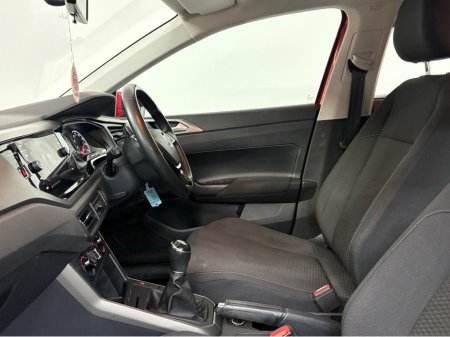 2018 Volkswagen Polo SE €13,950 thumbnail