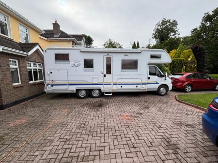 2004 Burstner Elegance A 747-2 ACTIVE TAG AXLE RIGHT HAND DRIVE  C1 LICENCE 6 BERTH 6 BELTS NEW CVRT TILL JUNE 2026 €32,950