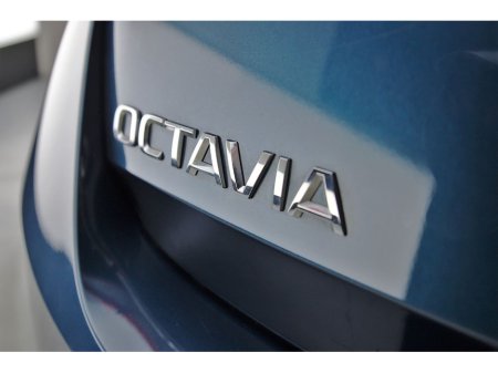 2023 Skoda Octavia 1.0TSI AMBITION 110BHP 6SPD €25,890 thumbnail