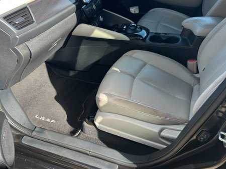 2018 Nissan Leaf - thumbnail 7