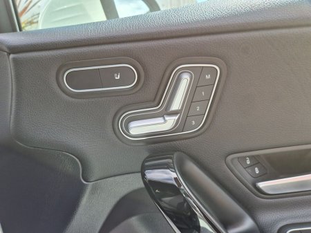 2020 Mercedes-Benz A Class - thumbnail 28