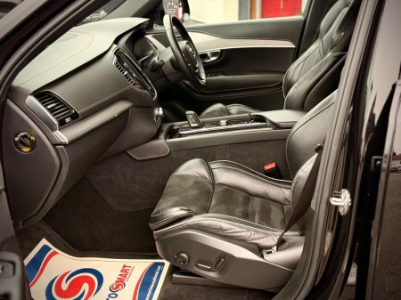 2022 Volvo XC90 - thumbnail 11