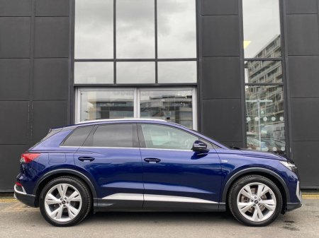 2024 Audi Q4 e-tron 45 S-Line Auto EV €40,900 thumbnail