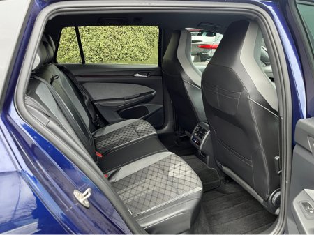 2022 Volkswagen Golf R-LINE ETSI ESTATE 1.5 PETROL //HIGH SPEC//HEAD UP DISPLAY//HALF LEATHER HEATED SEATS//HEATED STEERING WHEEL//REVERSE CAMERA//KEYLESS ENTRY// €27,950 thumbnail