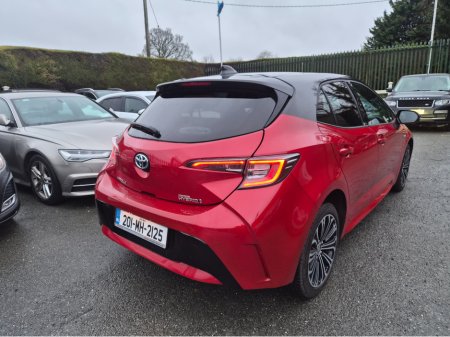 2020 Toyota Corolla HYBRID LUNA SPORT 4DR AUTO €20,995 thumbnail