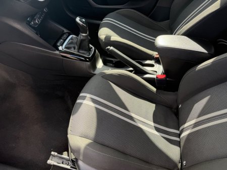 2023 Opel Corsa - thumbnail 8