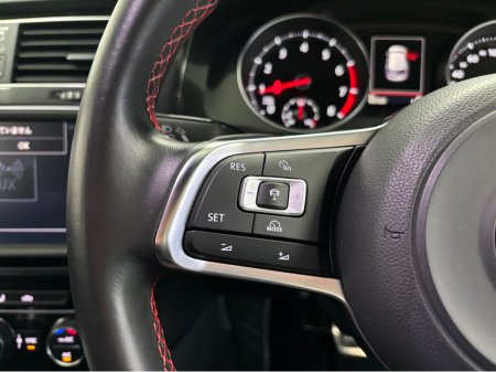 2016 Volkswagen Golf VOLKSWAGEN GOLF GTI DSG 220BHP*DCC & ACC*KEYLESS ENTRY & START*FINANCE AVAILABLE TRADE INS WELCOME* €21,950 thumbnail