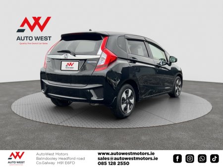 2017 Honda Fit 2017 Honda Fit Self Charging Hybrid Automatic €12,950 thumbnail