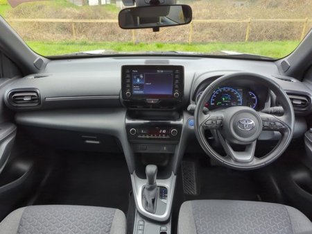 2023 Toyota Yaris Cross - thumbnail 8