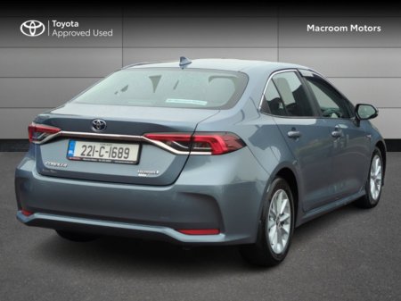 2022 Toyota Corolla END OF YEAR CLEARANCE SALE! HYB LUNA SALOON 4DR AUTO €25,500