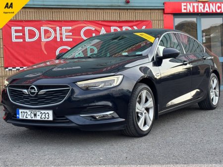 2017 Opel Insignia - thumbnail 1