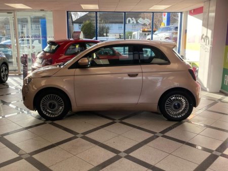 2025 Fiat 500e Icon 42KWH 3DR Auto €19,950 thumbnail