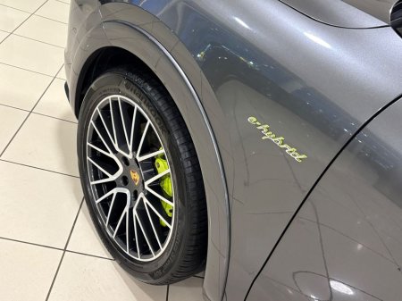 2020 Porsche Cayenne 3.0 V6 E-HYBRID=HUGE SPEC//PAN ROOF//201 D REG=TAILORED FINANCE PACKAGES INCL PCP AVAILABLE=TRADE IN'S WELCOME €59,995 thumbnail