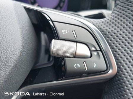 2025 Skoda Kodiaq SELECTION 2.0TDI 150HP DSG €52,950 thumbnail