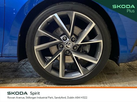 2023 Skoda Superb - thumbnail 8