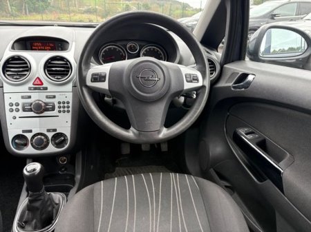 2010 Opel Corsa - thumbnail 13