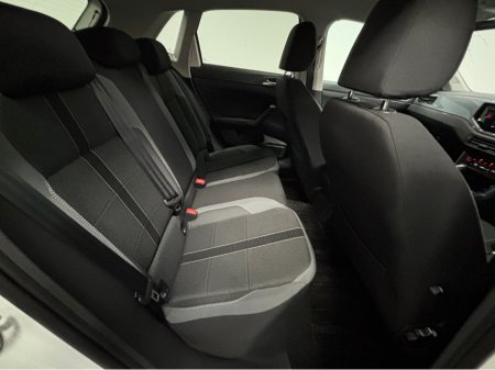 2018 Volkswagen Polo VOLKSWAGEN POLO 1.0 TSI DSG*REVERSE CAM & PARK ASSIST*ADAPTIVE CRUISE CONTROL*BLUETOOTH AUDIO*FINANCE AVAILABLE TRADE INS WELCOME* €15,950 thumbnail