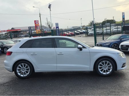2016 Audi A3 1.4 TFSI PRIVACY GLASS REVERSING CAMERA - PARKING SENSORS ALLOYS - SIMI DEALER - LOW ROAD TAX BAND €15,950 thumbnail