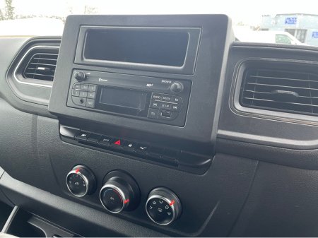 2023 Renault Master 2023 RENAULT MASTER BUSINESS PLUS thumbnail