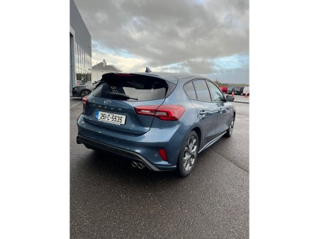 2025 Ford Focus - thumbnail 5