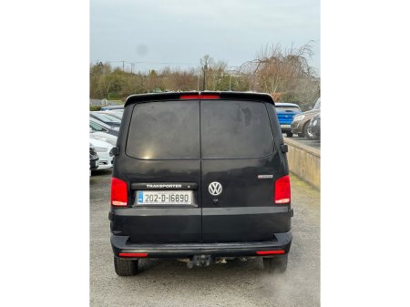 2020 Volkswagen Transporter  €24,000 thumbnail