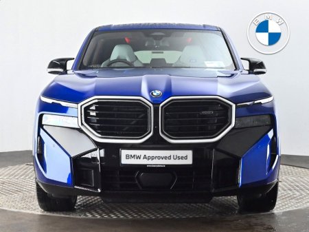 2025 BMW XM 50e €129,900 thumbnail