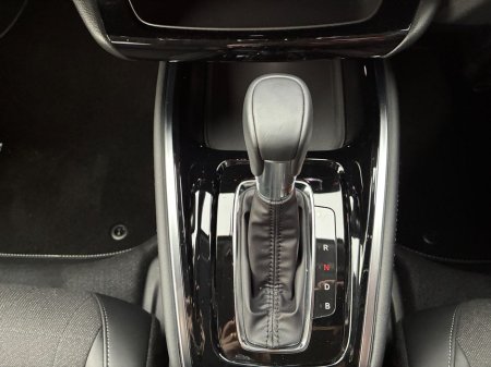 2025 Honda HR-V "Advance" Model Hybrid, Only 400 Kilometres, Display Model €41,500 thumbnail