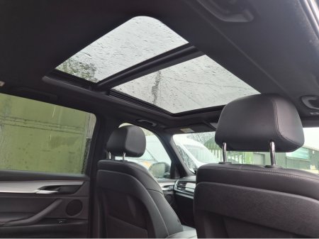 2018 BMW X5 - thumbnail 11