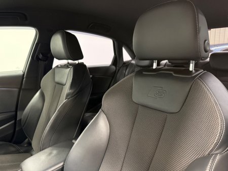 2017 Audi A4 - thumbnail 22