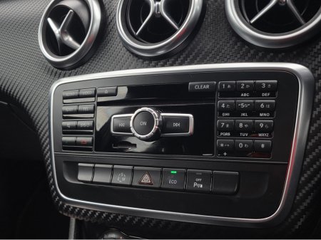 2013 Mercedes-Benz A Class ( 132 REG A180 AMG LINE  HALF LEATHER SEATS  / HI SPEC / SYSTEM LOW ROAD TAX BAND / SIMI DEALER €13,450 thumbnail