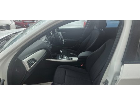 2015 BMW 1 Series - thumbnail 22