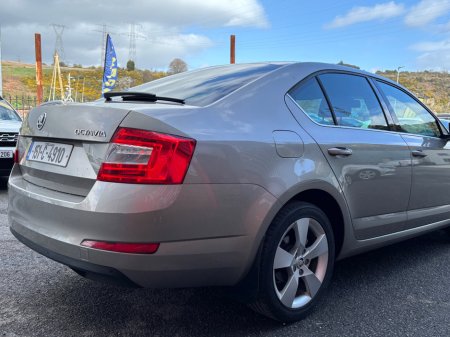 2015 Skoda Octavia - thumbnail 16