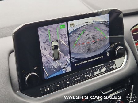 2022 Nissan Qashqai 1.3 SV Premium 2T €21,950 thumbnail