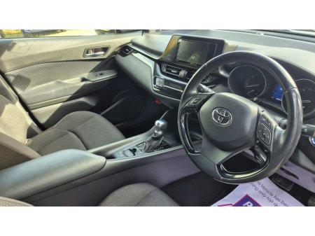 2019 Toyota C-HR - thumbnail 10